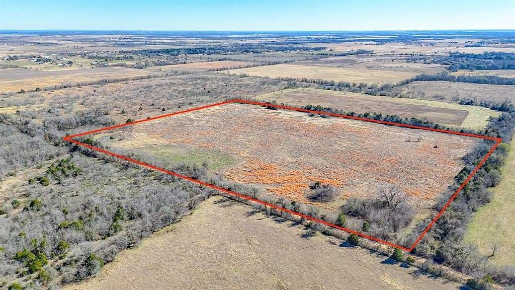 31.3 Acres of Land for Sale in Corsicana, Texas
