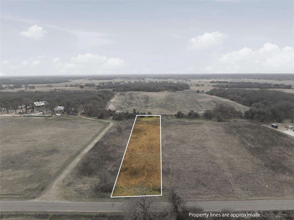 1 Acre of Land for Sale in Waco, Texas