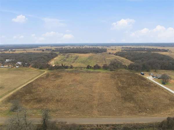 1 Acre of Land for Sale in Waco, Texas