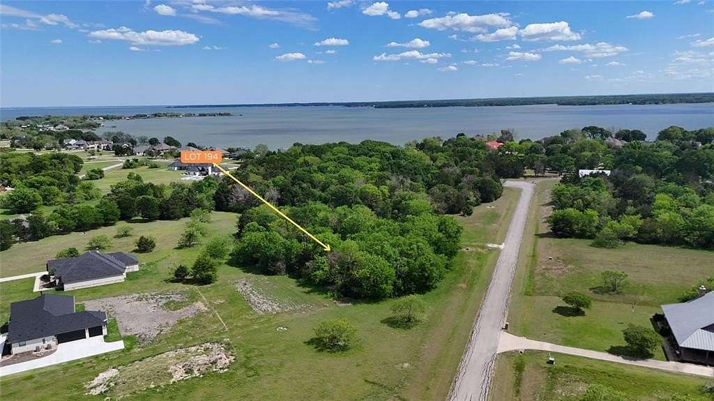 1.12 Acres of Residential Land for Sale in Corsicana, Texas