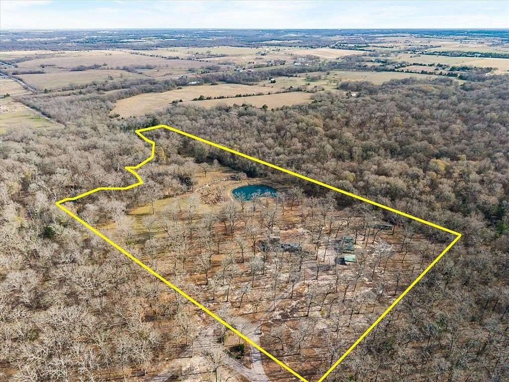 9.28 Acres of Residential Land with Home for Sale in Campbell, Texas