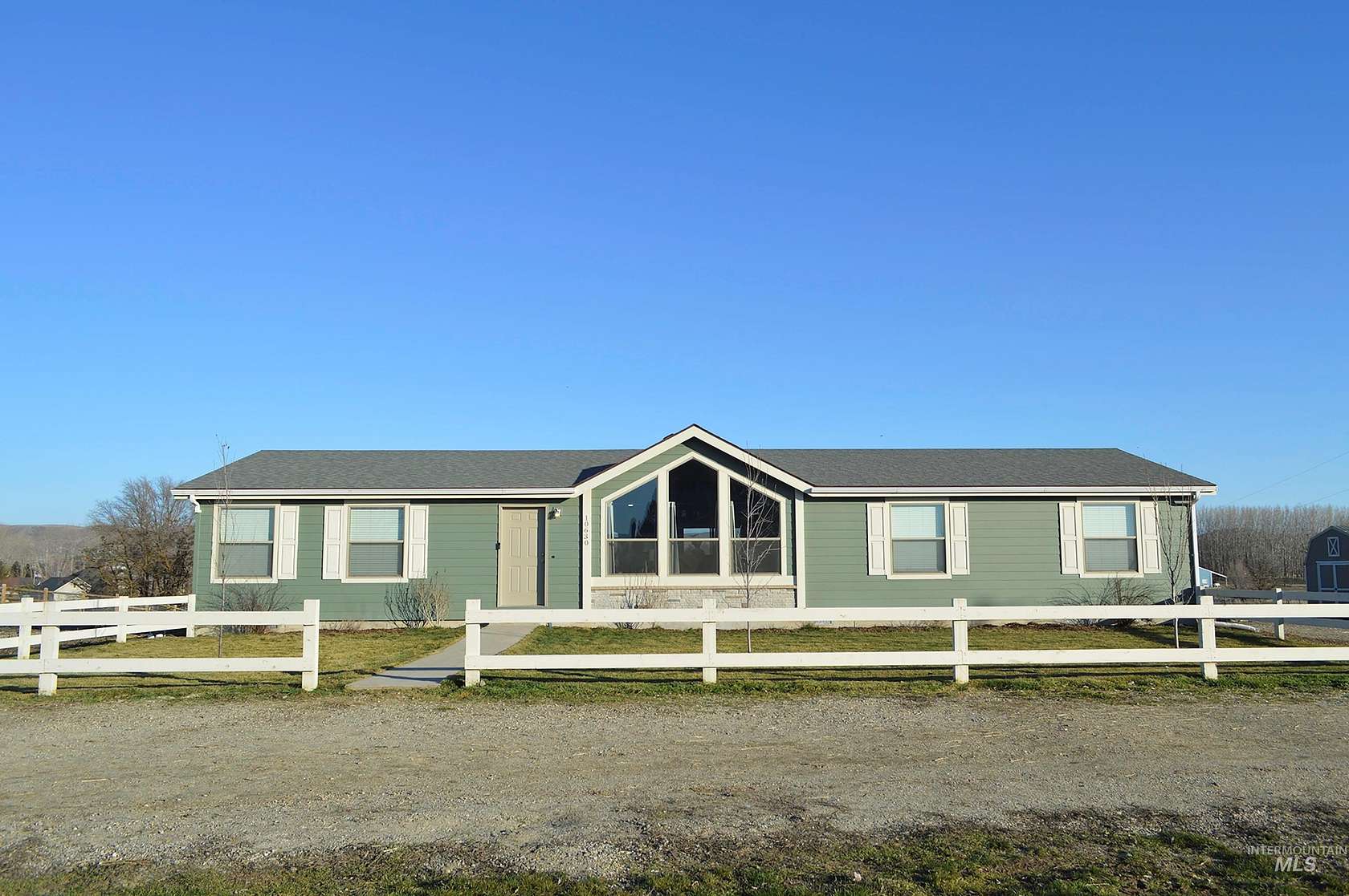 2.17 Acres of Land with Home for Sale in Payette, Idaho