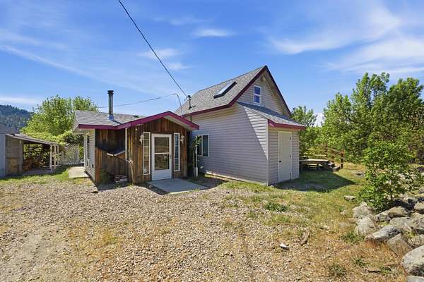 16.6 Acres of Recreational Land with Home for Sale in Hunters, Washington