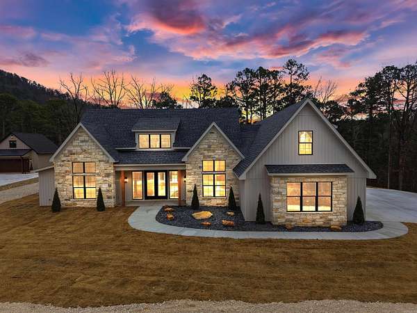 2 Acres of Residential Land with Home for Sale in Mount Ida, Arkansas