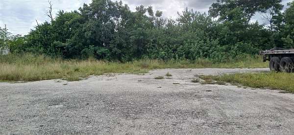 0.69 Acres of Mixed-Use Land for Sale in Avon Park, Florida