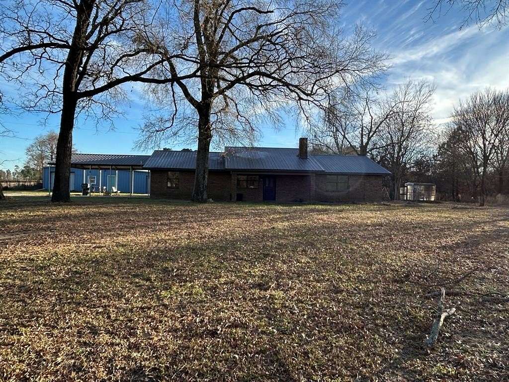 1.83 Acres of Residential Land with Home for Sale in Emory, Texas