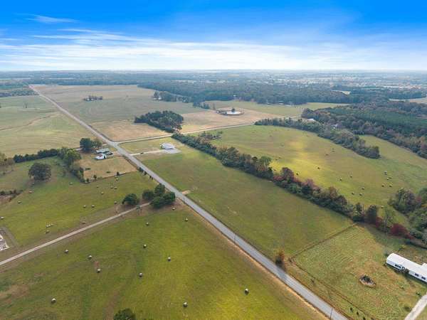 6 Acres of Residential Land for Sale in Rose Bud, Arkansas