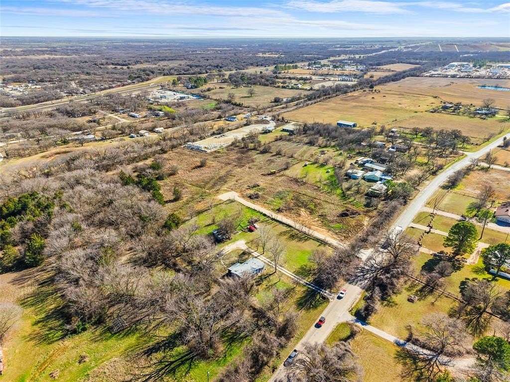 5.13 Acres of Land for Sale in Alvarado, Texas