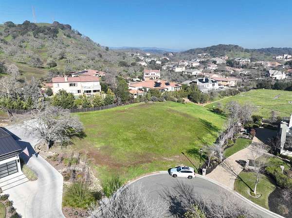 0.85 Acres of Land for Sale in Fairfield, California