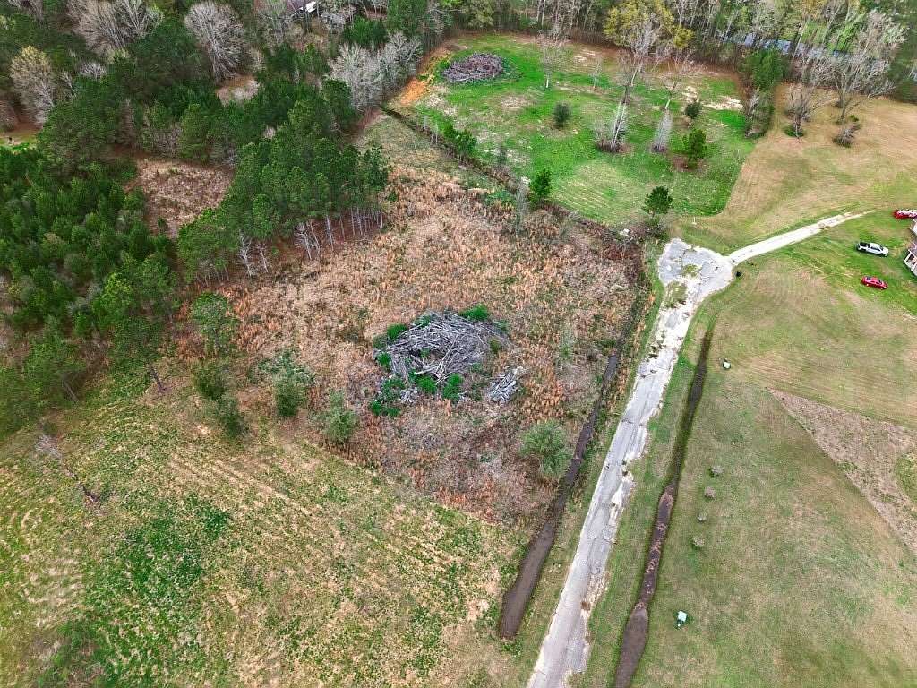 1.1 Acres of Residential Land for Sale in Picayune, Mississippi