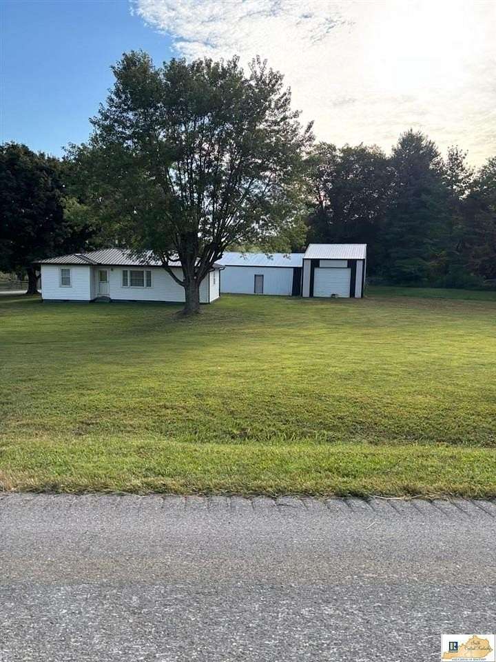 1.6 Acres of Residential Land with Home for Sale in Glasgow, Kentucky