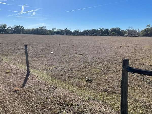 1.52 Acres of Residential Land for Sale in Plant City, Florida