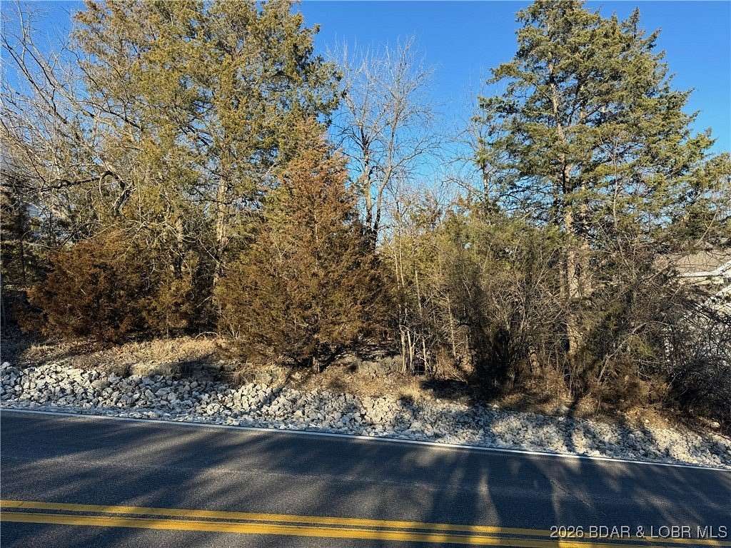 0.38 Acres of Residential Land for Sale in Village of Four Seasons, Missouri