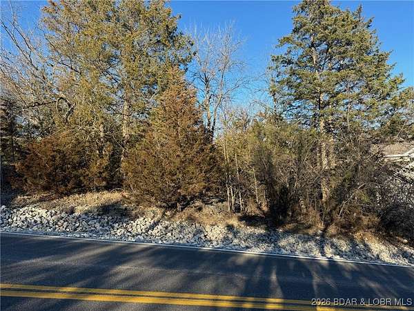 0.38 Acres of Residential Land for Sale in Village of Four Seasons, Missouri