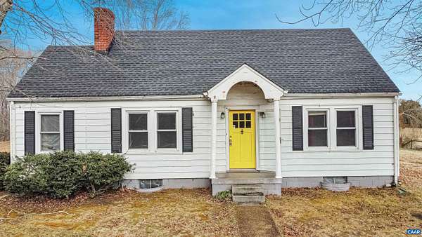 2.5 Acres of Residential Land with Home for Sale in Manakin, Virginia