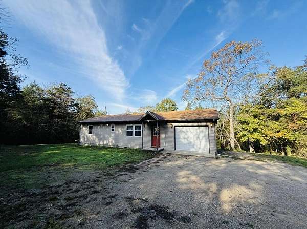 2 Acres of Residential Land with Home for Sale in Reeds Spring, Missouri