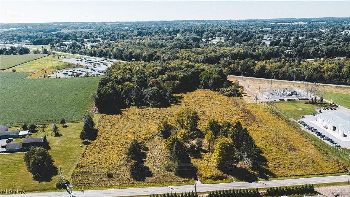15 Acres of Mixed-Use Land for Sale in Columbiana, Ohio