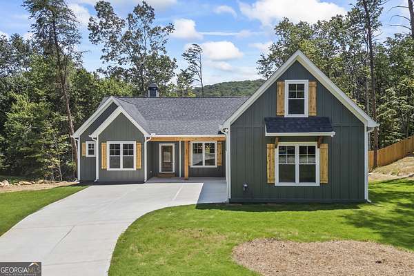 1.5 Acres of Residential Land with Home for Sale in Jasper, Georgia