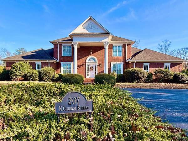 8.46 Acres of Residential Land with Home for Sale in Grove Hill, Alabama