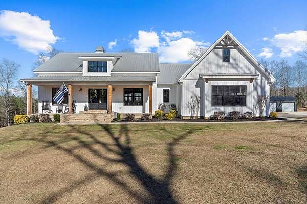 15.6 Acres of Land with Home for Sale in Toomsboro, Georgia