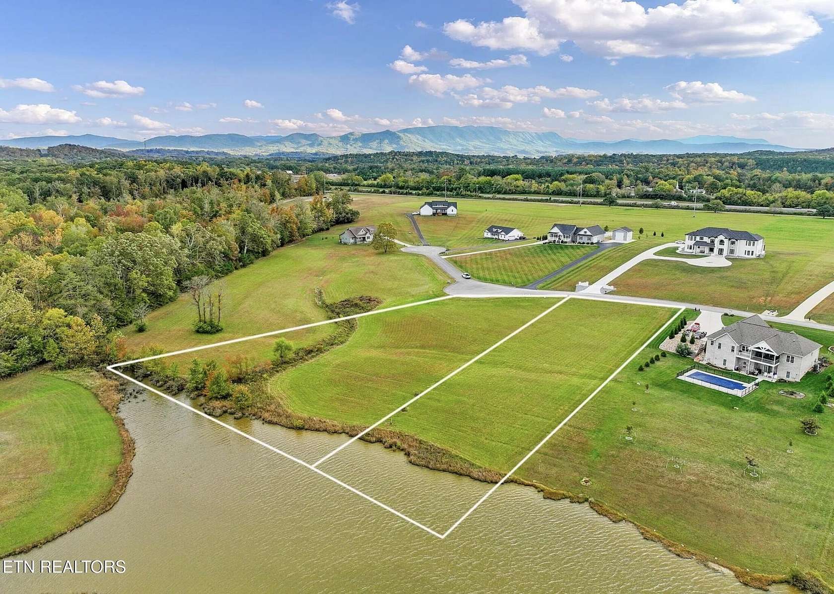 2.79 Acres of Residential Land for Sale in Dandridge, Tennessee