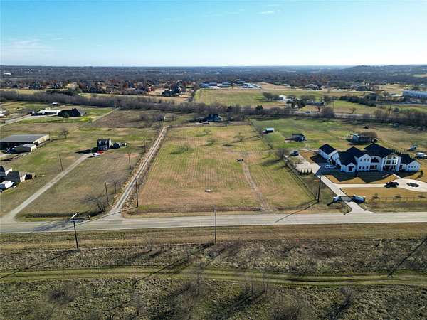 1 Acre of Residential Land for Sale in Denton, Texas
