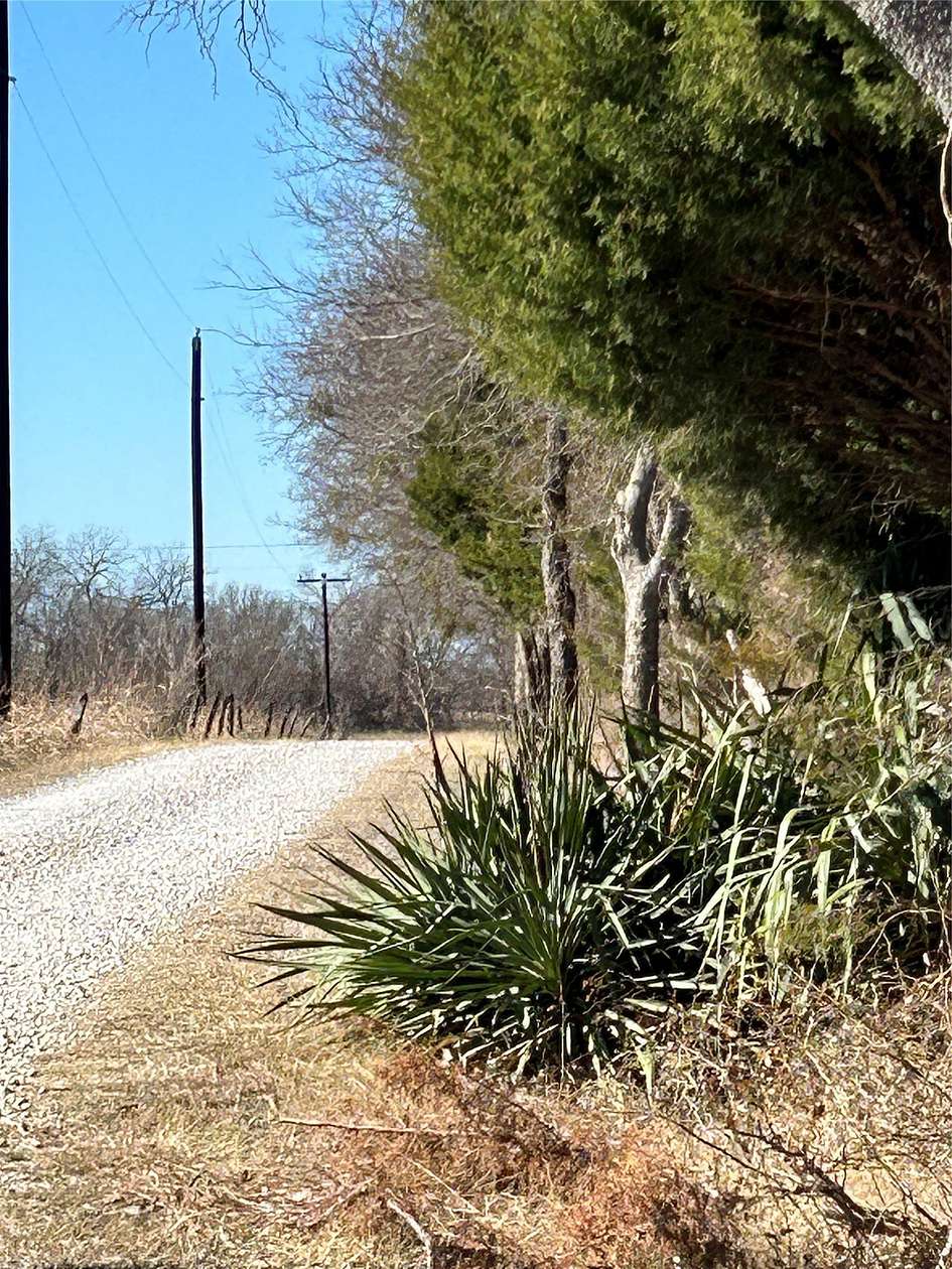 21 Acres of Agricultural & Residential Land for Sale in Sherman, Texas