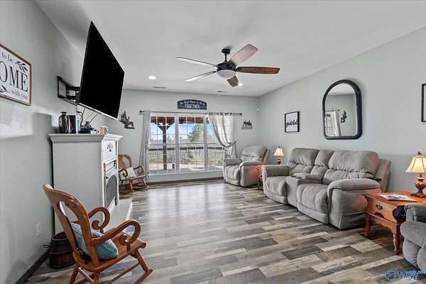 19.1 Acres of Land with Home for Sale in Guntersville, Alabama