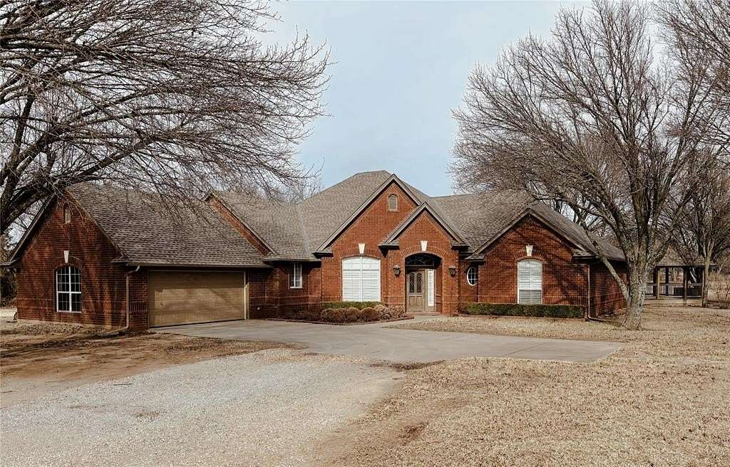 5 Acres of Residential Land with Home for Sale in Shawnee, Oklahoma