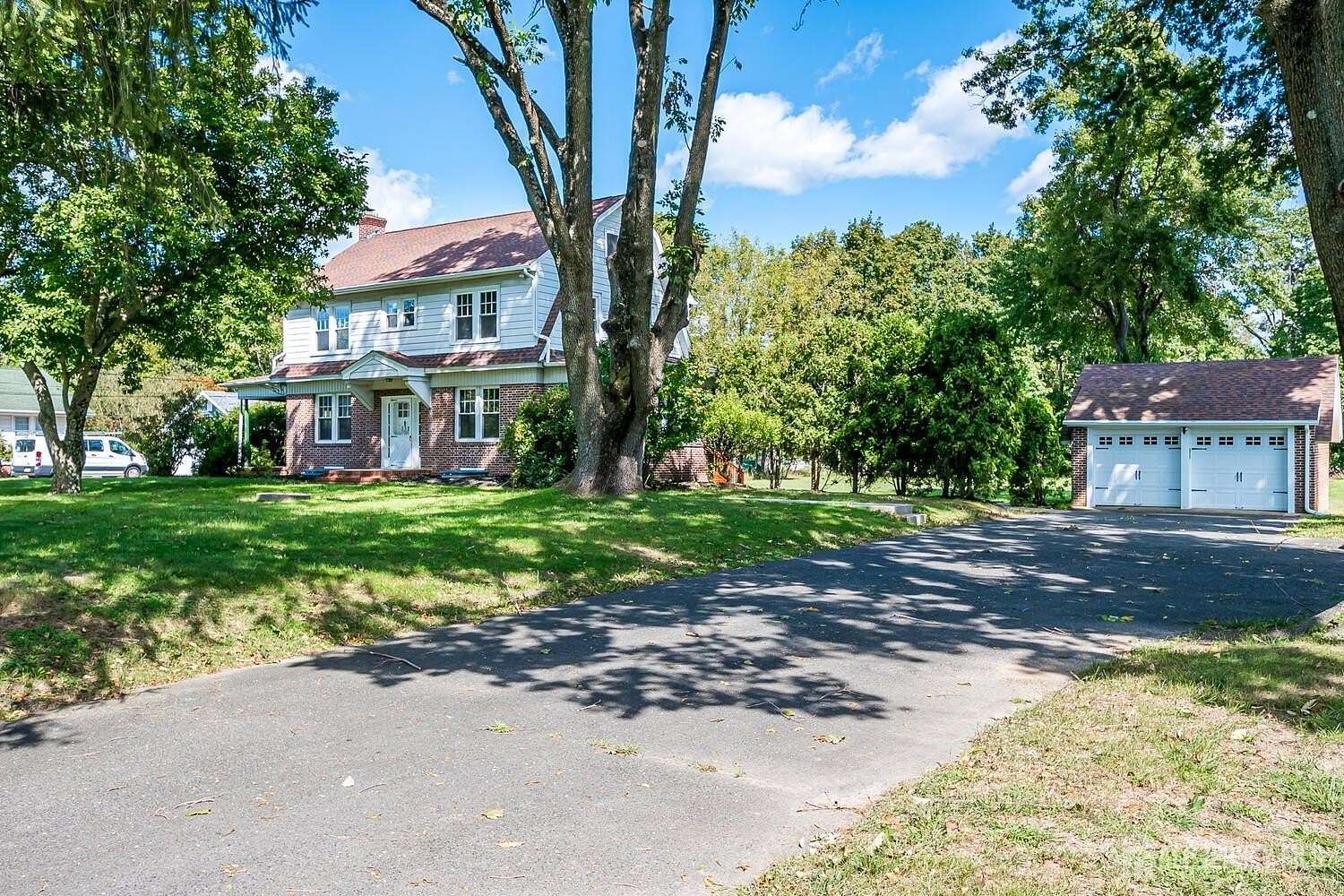 2.24 Acres of Residential Land with Home for Lease in Monroe Township, New Jersey