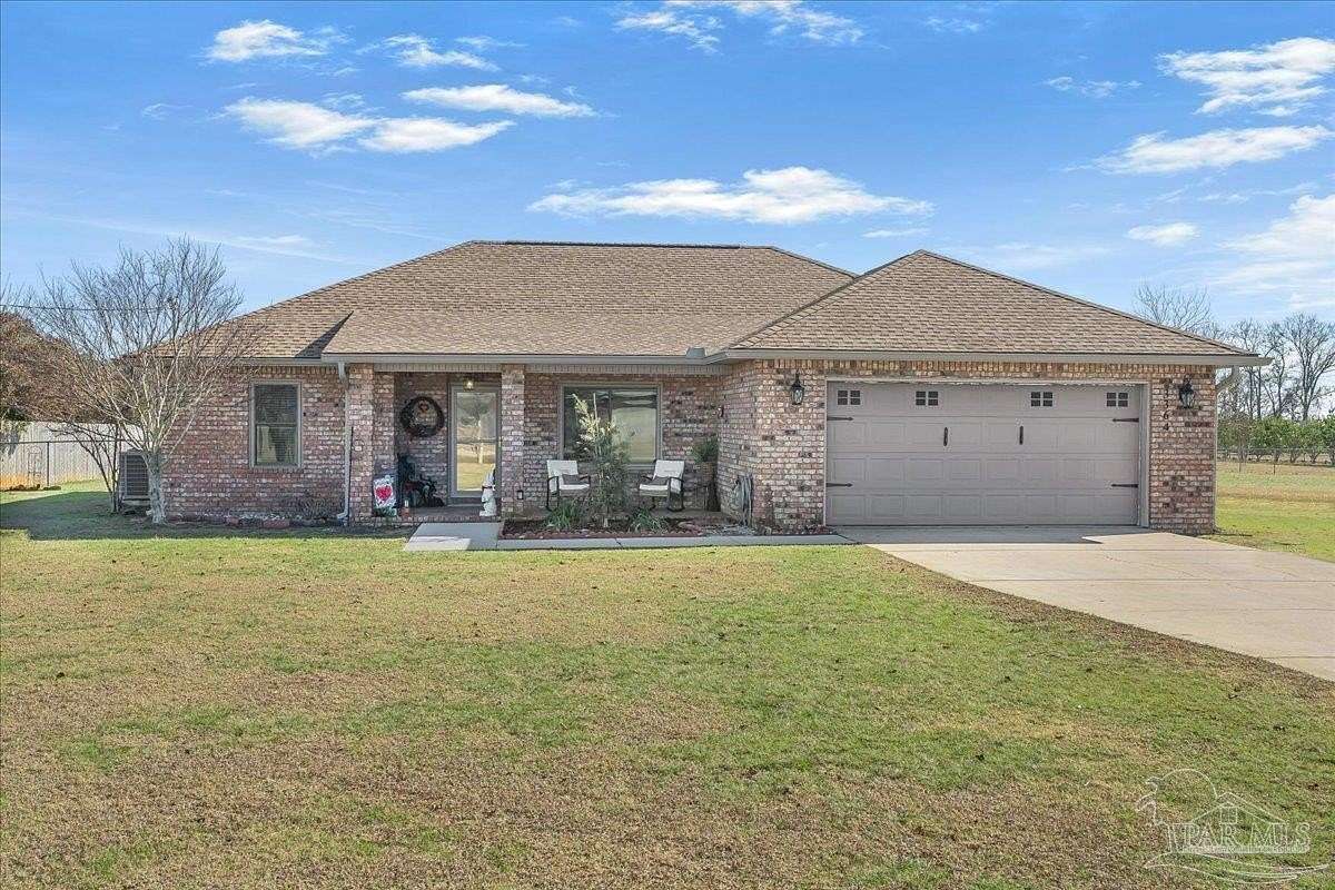 1.5 Acres of Residential Land with Home for Sale in Jay, Florida