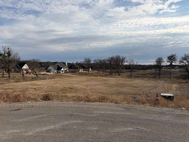 1 Acre of Residential Land for Sale in Azle, Texas