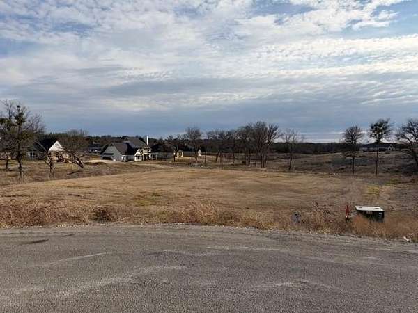 1 Acre of Residential Land for Sale in Azle, Texas