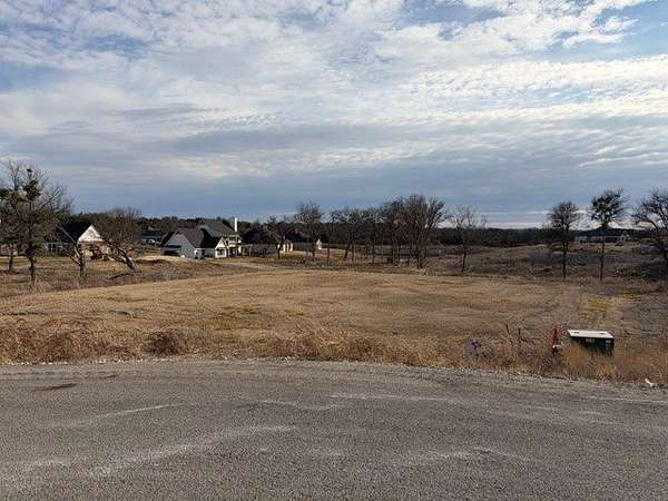 1 Acre of Residential Land for Sale in Azle, Texas