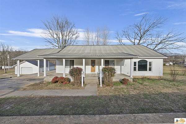 2.29 Acres of Land with Home for Sale in Brownsville, Kentucky