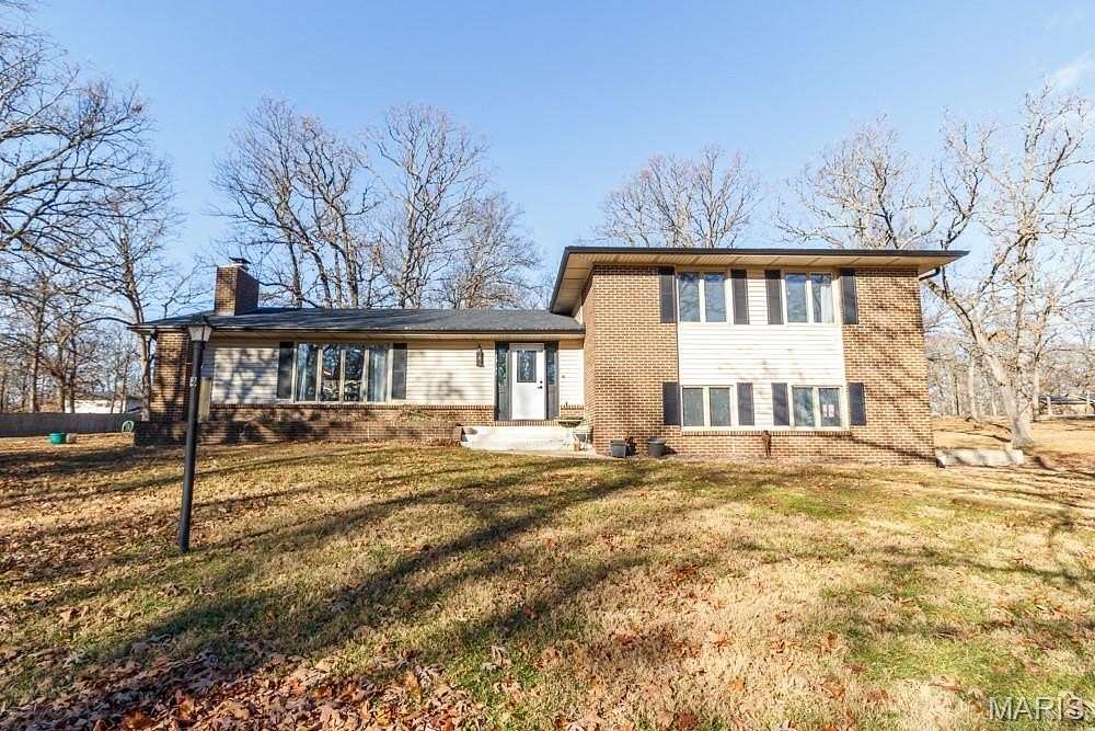 1.82 Acres of Residential Land with Home for Sale in Lebanon, Missouri