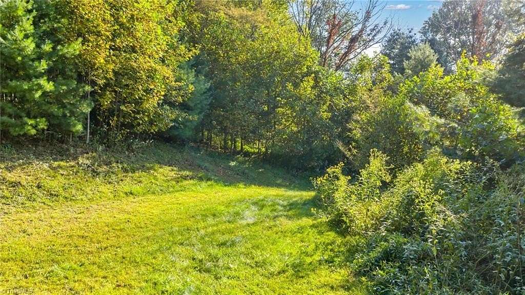 4.75 Acres of Residential Land for Sale in West Jefferson, North Carolina