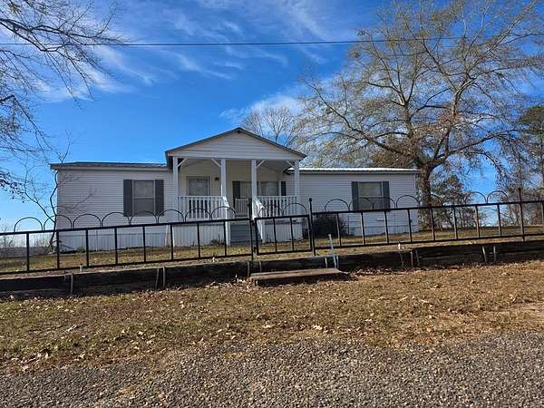 2.2 Acres of Residential Land with Home for Sale in Georgetown, Georgia