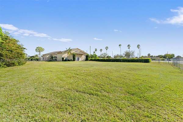 0.97 Acres of Residential Land for Sale in Miami, Florida