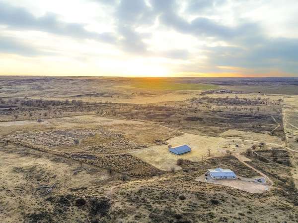 128 Acres of Land with Home for Sale in Liberal, Kansas