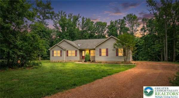 1.89 Acres of Residential Land with Home for Sale in White Haven, Pennsylvania