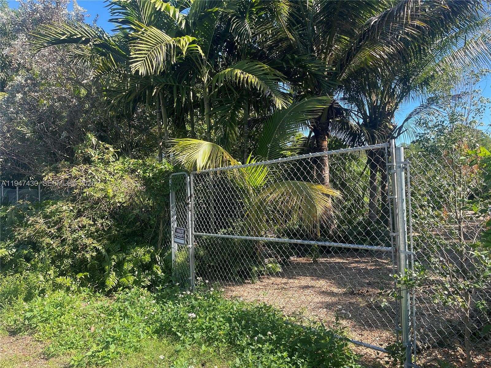 0.45 Acres of Residential Land for Sale in North Miami, Florida