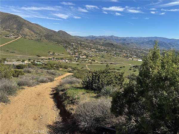 9.9 Acres of Land for Sale in Acton, California