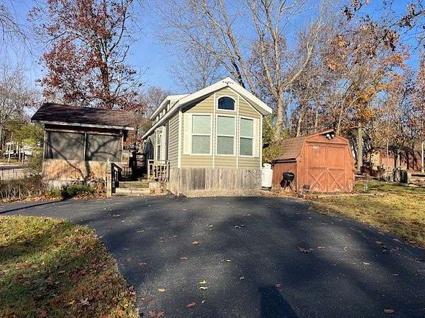 Residential Land for Sale in Seneca, Illinois