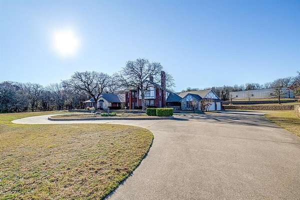 5.61 Acres of Residential Land with Home for Sale in Crowley, Texas