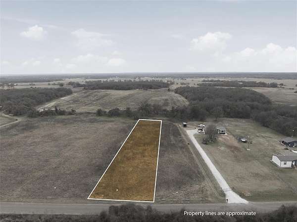 1 Acre of Land for Sale in Waco, Texas