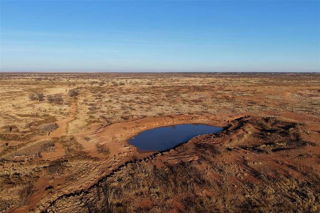 1,136 Acres of Agricultural Land for Sale in Paducah, Texas