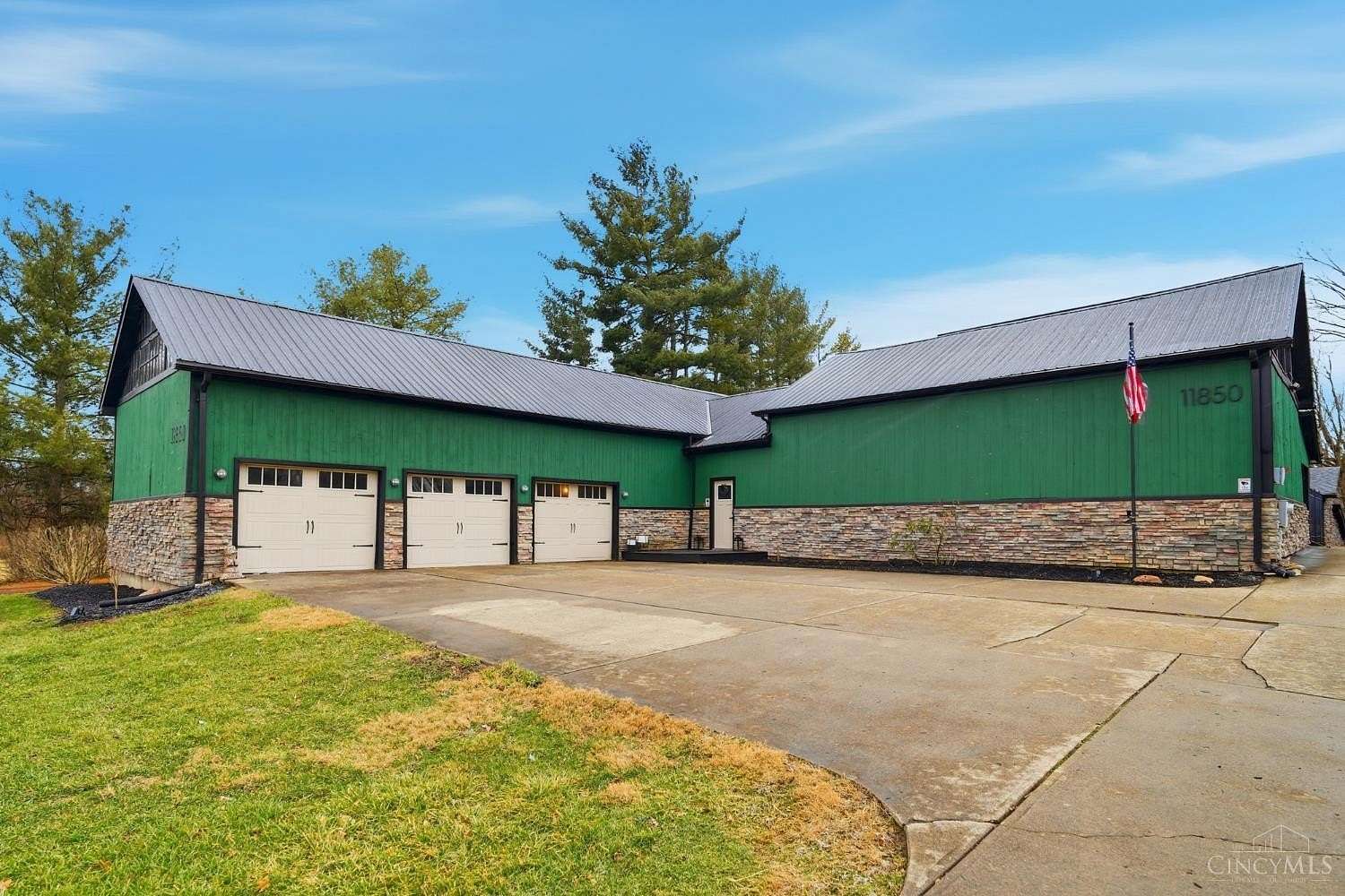 11.6 Acres of Land with Home for Sale in Germantown, Ohio