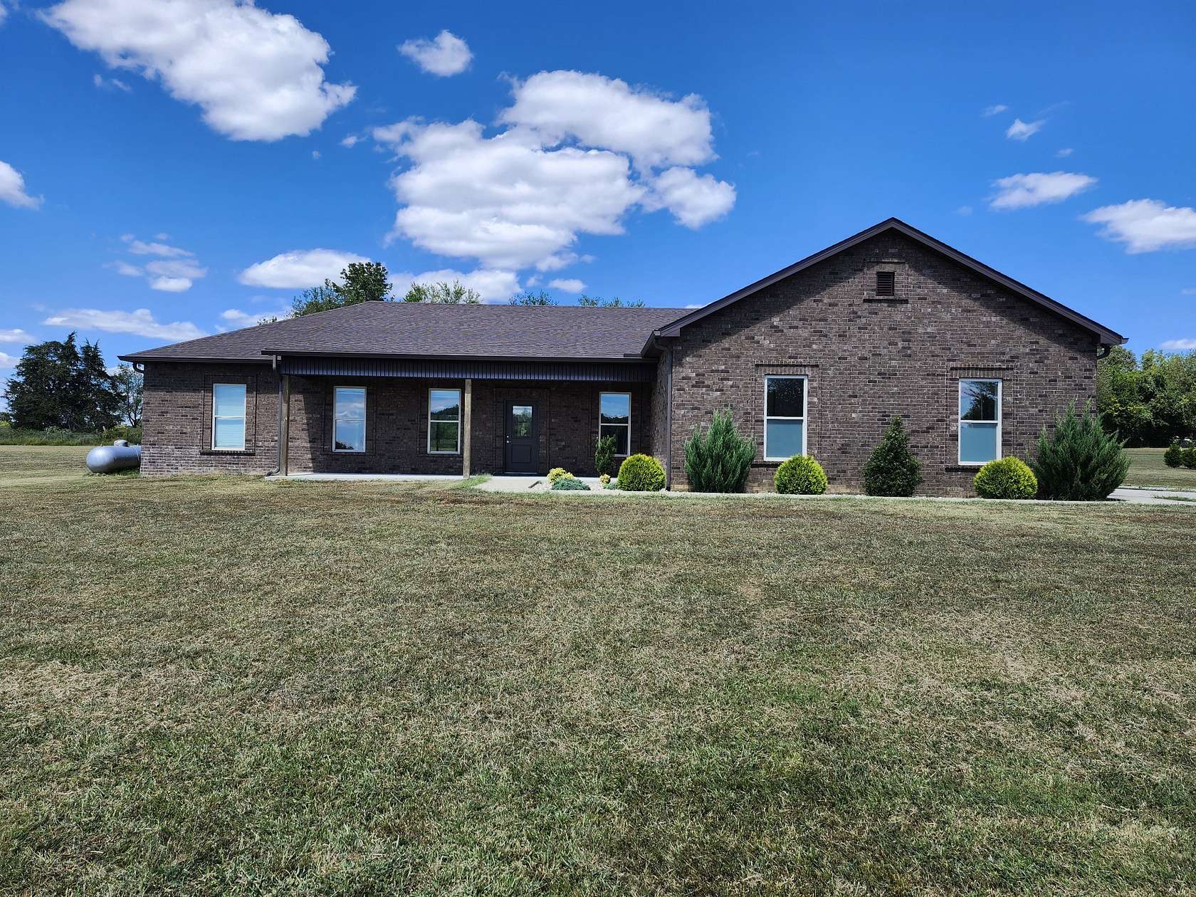 2.47 Acres of Residential Land with Home for Sale in White House, Tennessee