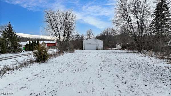 5 Acres of Land for Sale in Brunswick Hills Township, Ohio